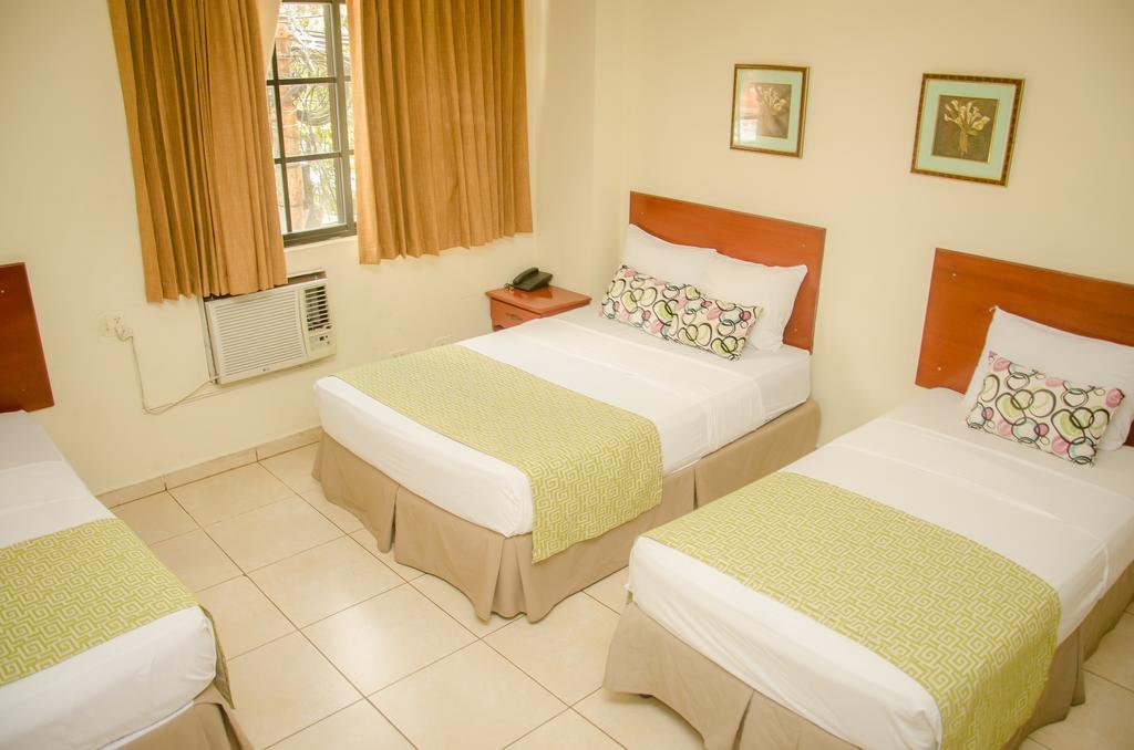 Hotel Residencial Cervantes David Exteriér fotografie