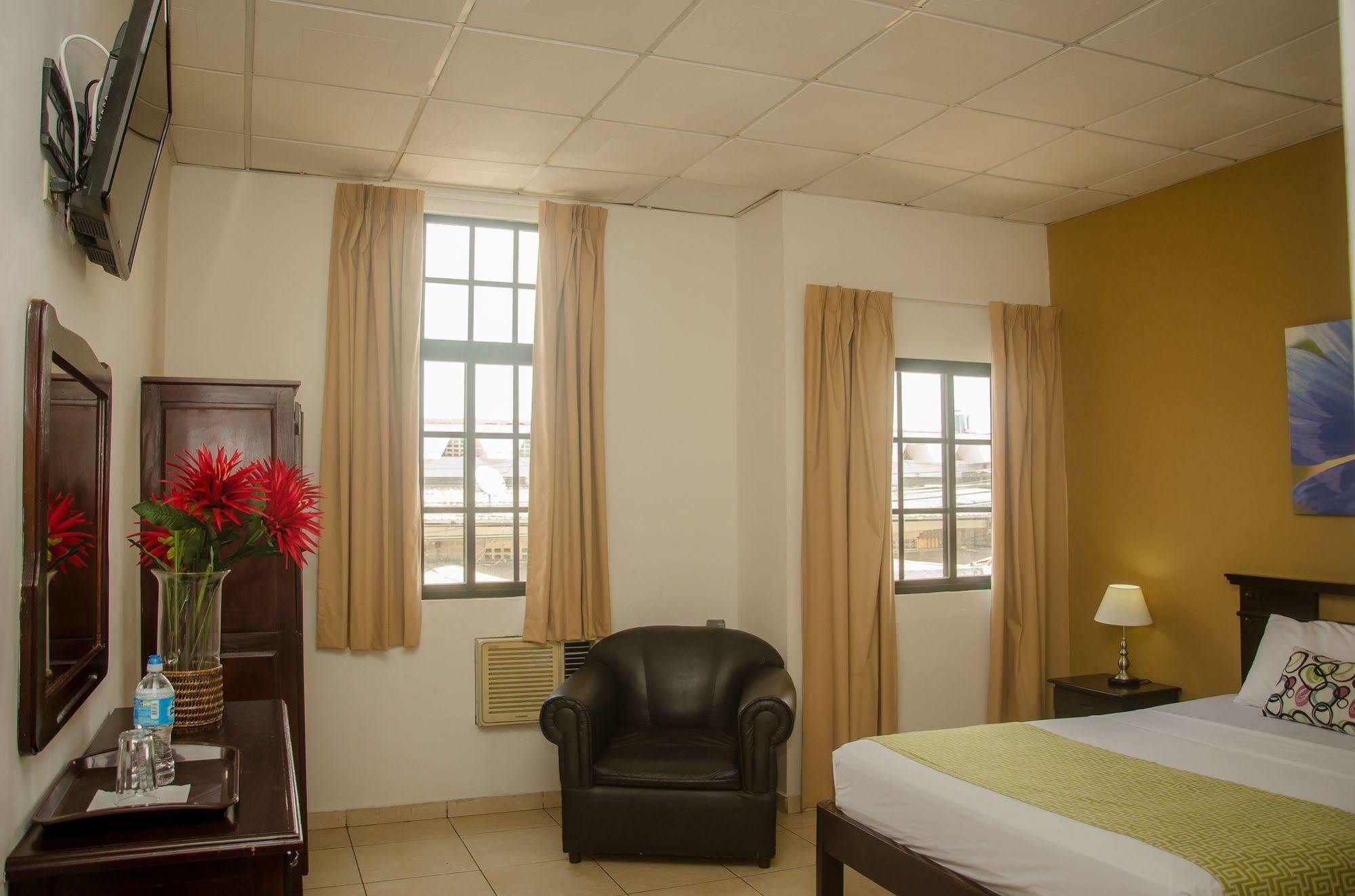 Hotel Residencial Cervantes David Exteriér fotografie